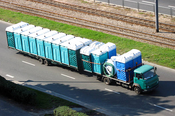 Porta potty delivery and setup in Westmont, IL